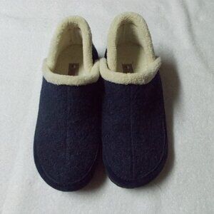 Foamtreads Navy and Cream 7M slippers